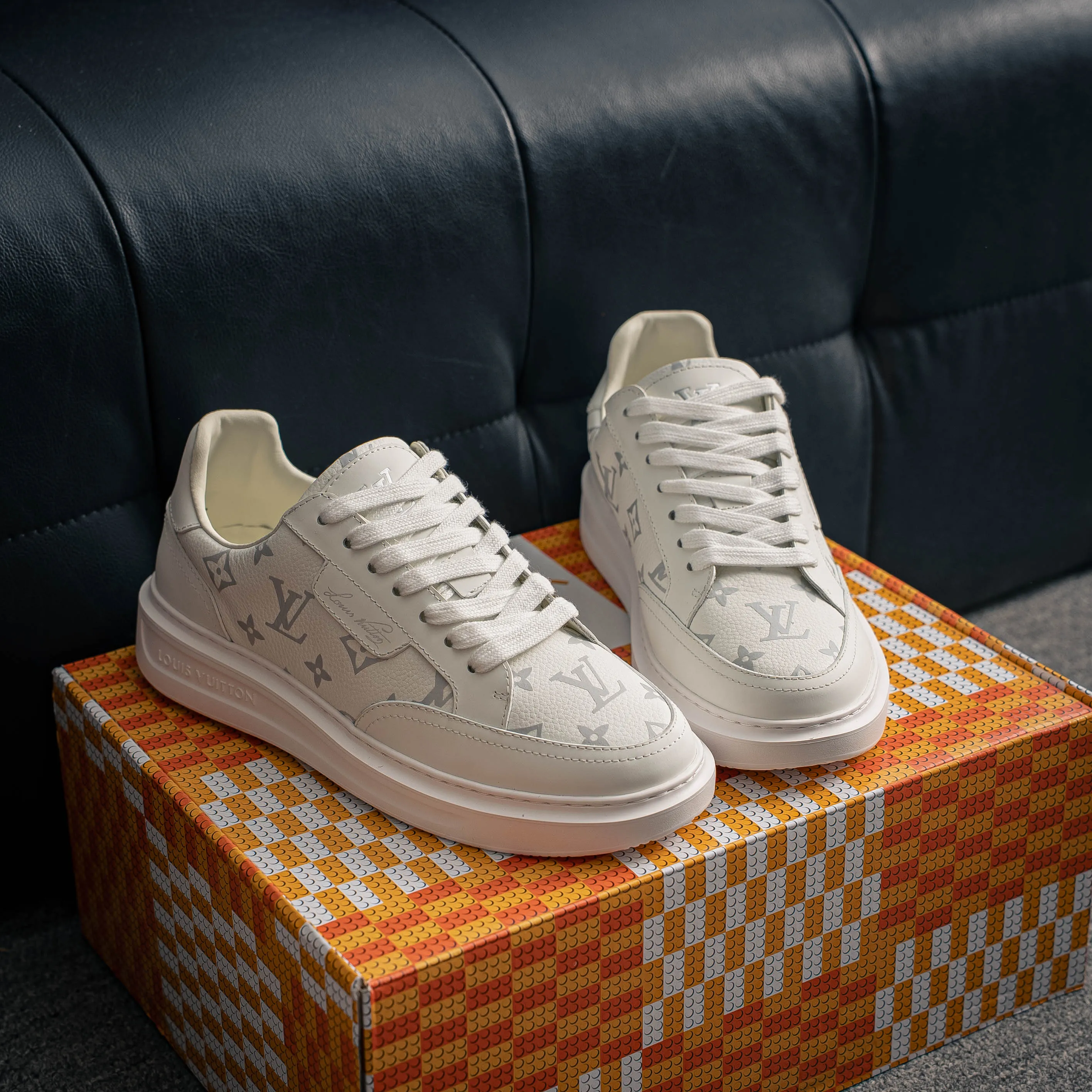 # LOUIS VUITTON Beverly Hills Cowhide Leather Lace-Up Low-Top Skate Shoes Shoes ，